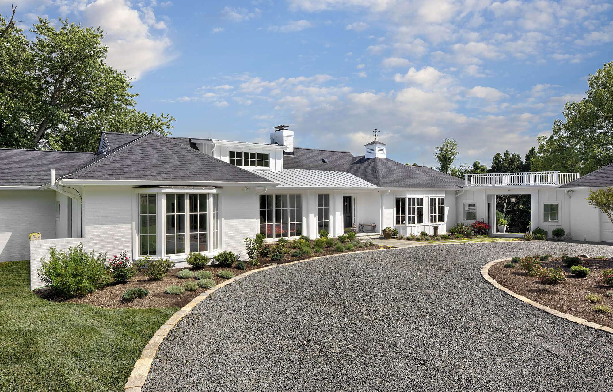 6 Roof Remodeling Tips to Know Before Starting Renovation
