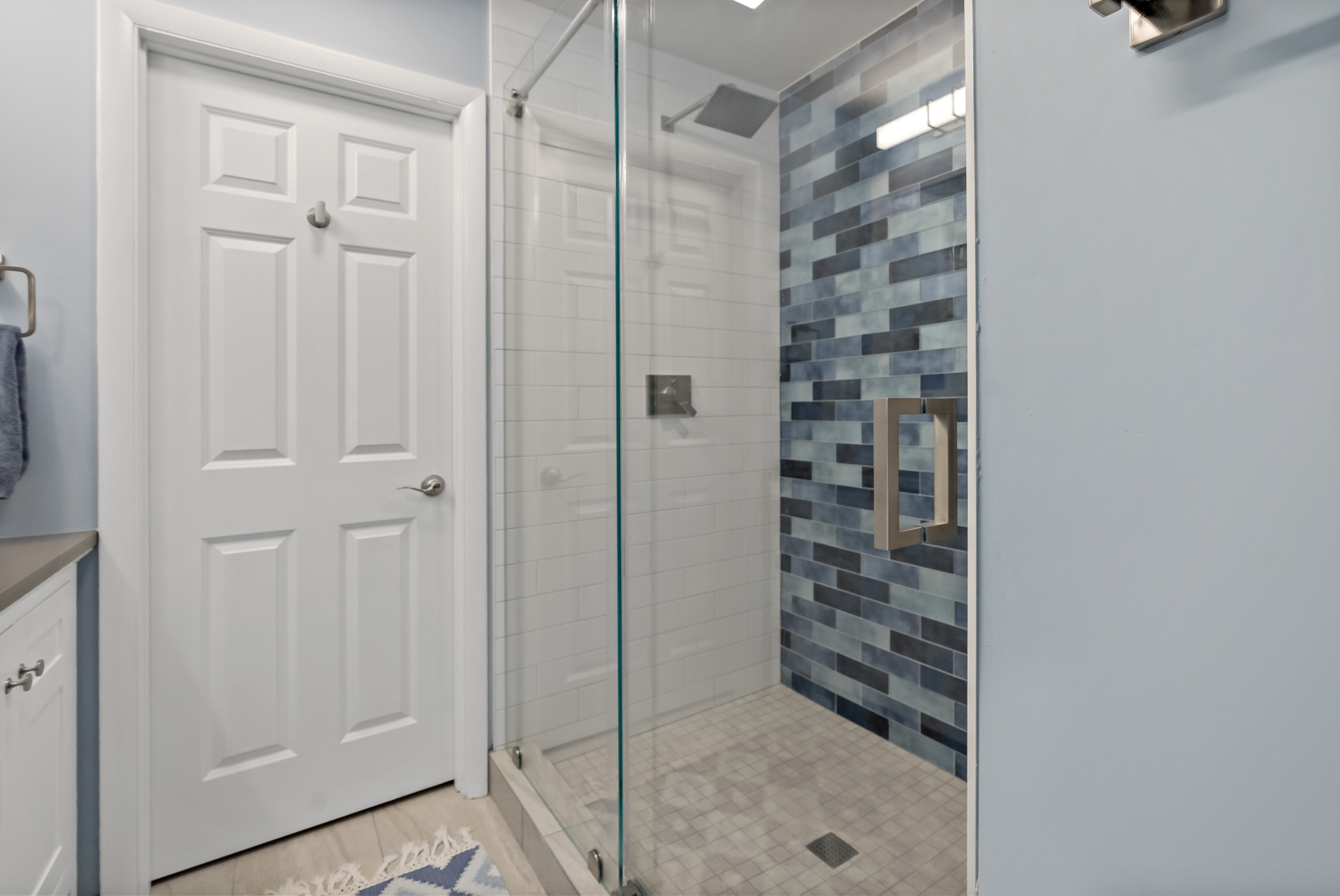 Luxurious Vienna Home Addition Combines Comfort and Style with a Master Suite and Screened Porch
