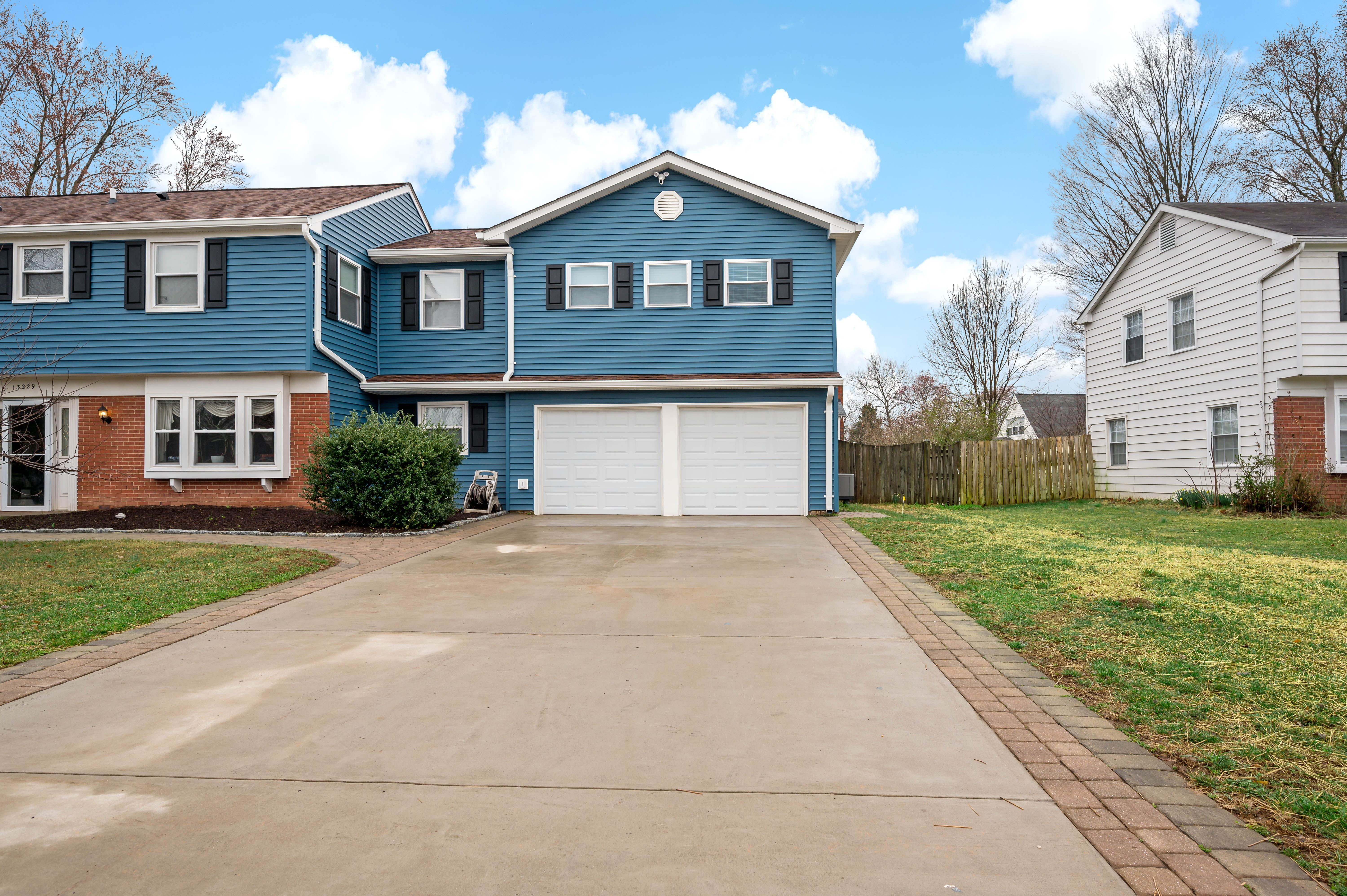 5 Tips Before Picking Your Garage Door
